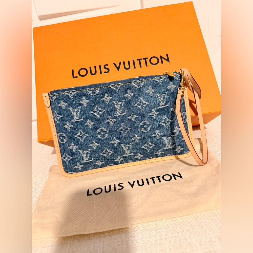 Louis Vuitton denim MM pouch